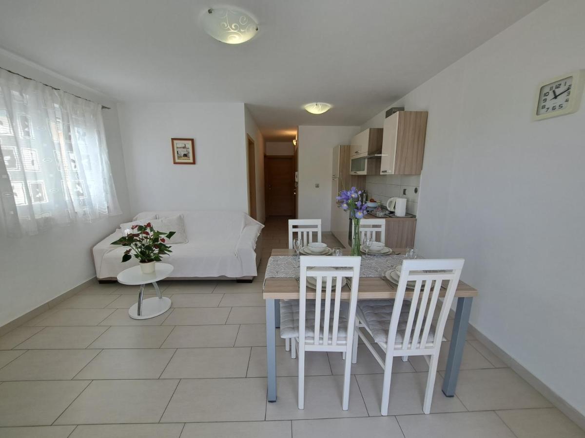 Apartments Fran Baska  Ngoại thất bức ảnh