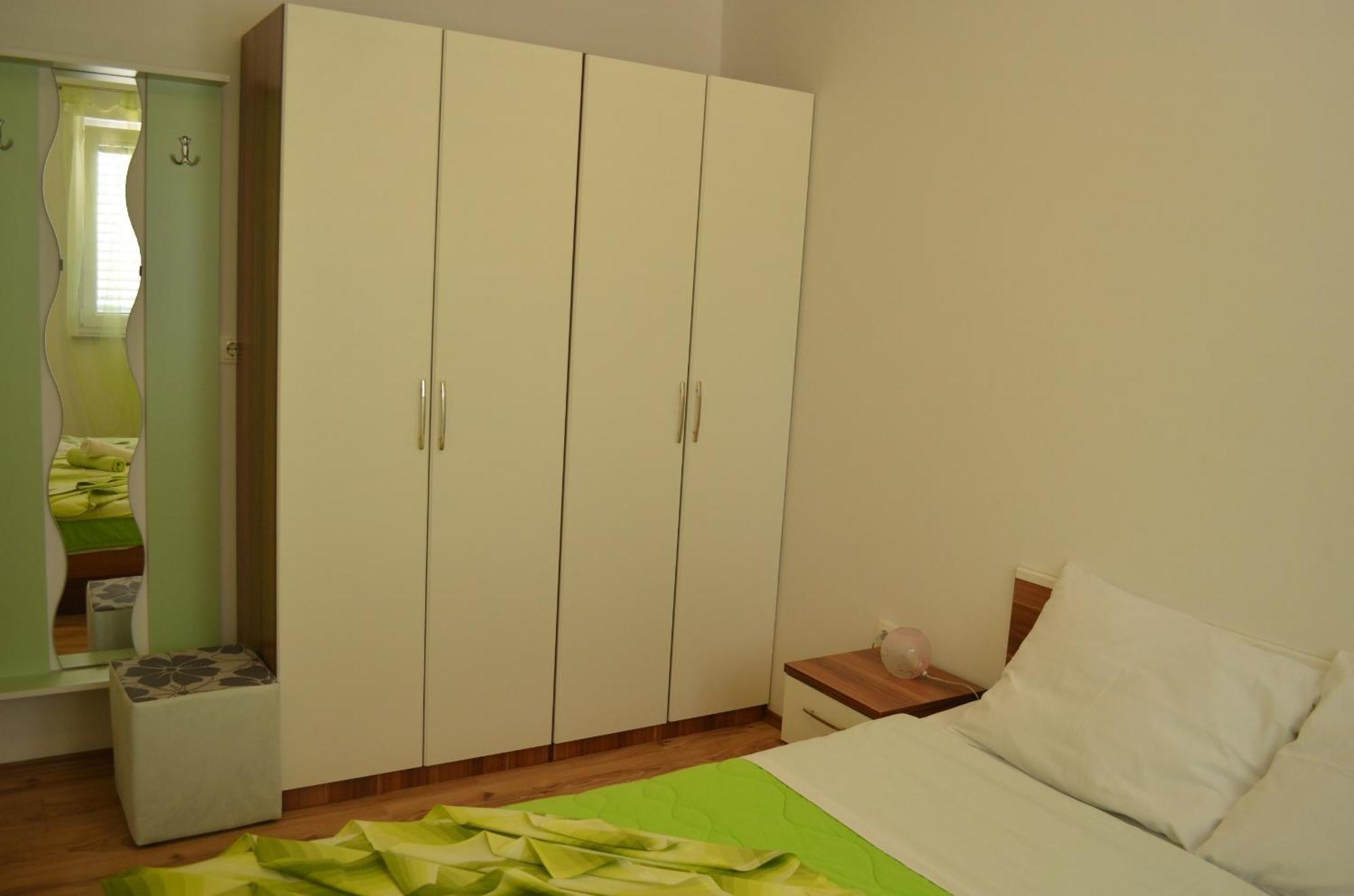 Apartments Fran Baska  Phòng bức ảnh